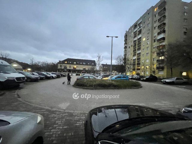 Eladó panellakás, Nyíregyházán 38.7 M Ft, 2 szobás