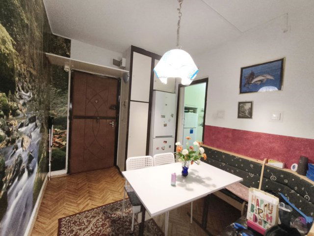Eladó panellakás, Budapesten, III. kerületben, Gyűrű utcában