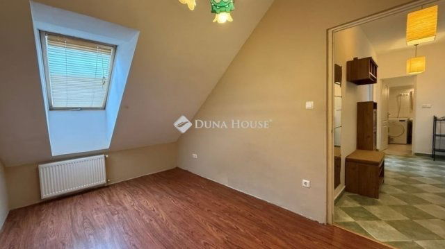 Eladó téglalakás, Budapesten, X. kerületben 65 M Ft, 2 szobás