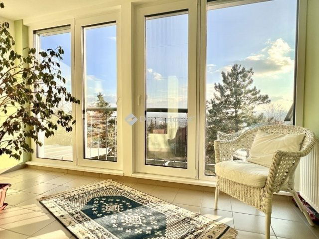 Eladó családi ház, Szentendrén 165 M Ft, 5+1 szobás