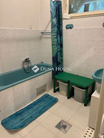 Eladó családi ház, Budaörsön 159.99 M Ft, 2 szobás