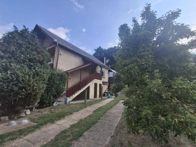 Eladó családi ház, Csolnokon 74.9 M Ft, 3 szobás