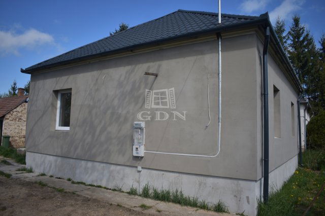 Eladó családi ház, Rátóton 33.99 M Ft, 2 szobás