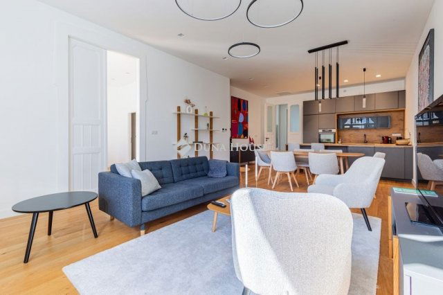 Eladó téglalakás, Budapesten, V. kerületben 285 M Ft, 4 szobás