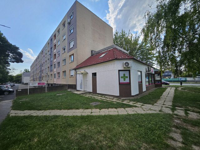Eladó panellakás, Székesfehérvárott 45.99 M Ft, 2 szobás