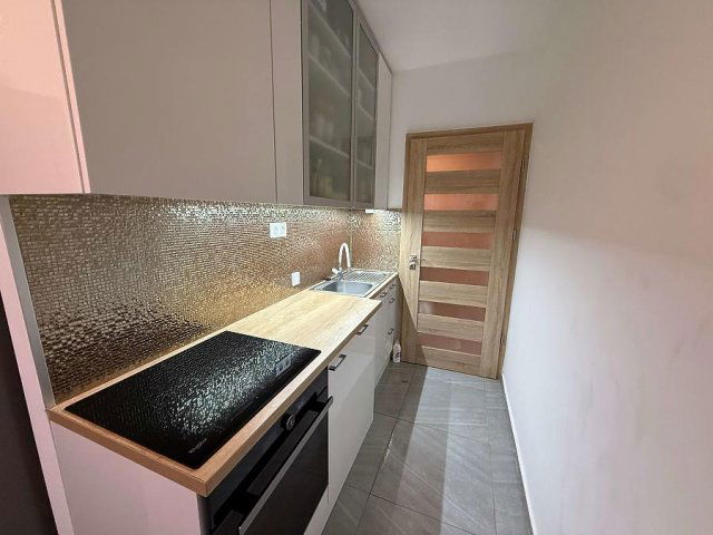 Eladó panellakás, Szentendrén 66.9 M Ft, 2 szobás