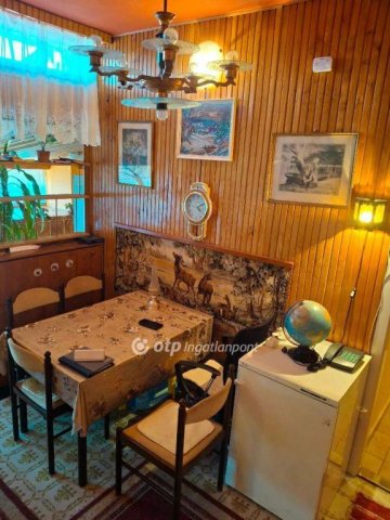 Eladó téglalakás, Zalaegerszegen 52.4 M Ft, 1+2 szobás