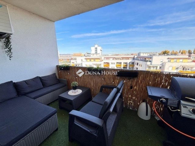 Eladó téglalakás, Budapesten, XIII. kerületben 160 M Ft