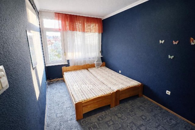 Eladó téglalakás, Egerben 53 M Ft, 2+1 szobás