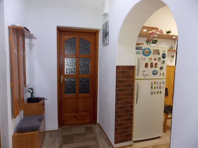 Eladó családi ház, Szolnokon 44.9 M Ft, 2 szobás