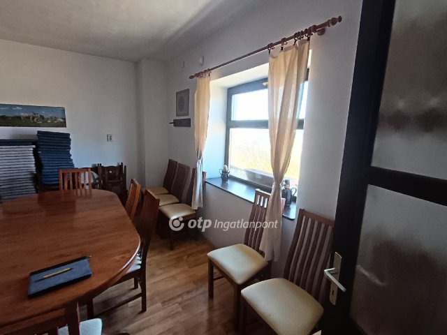 Eladó családi ház, Gyomaendrődön 22.9 M Ft, 6 szobás