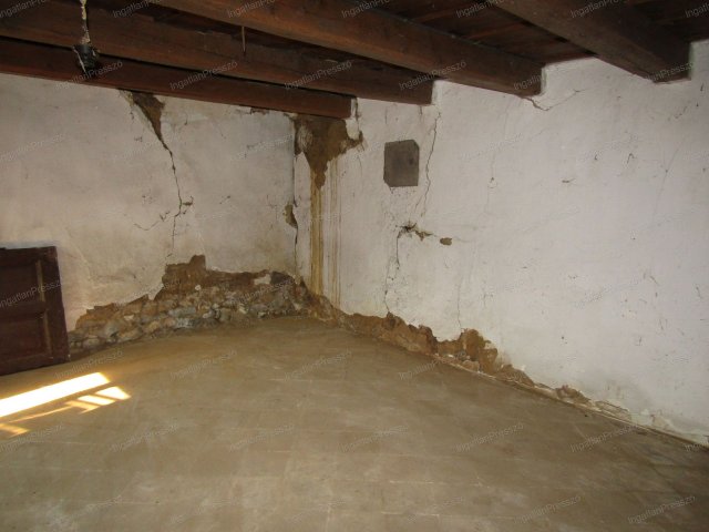 Eladó családi ház, Zalaerdődön 3.5 M Ft, 2 szobás