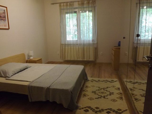 Eladó téglalakás, Debrecenben, Egyetem sugárúton 76 M Ft