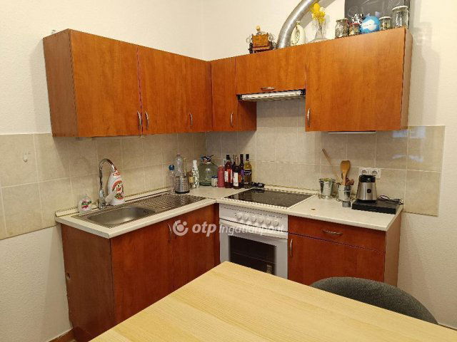 Eladó téglalakás, Budapesten, X. kerületben 72.5 M Ft, 2 szobás