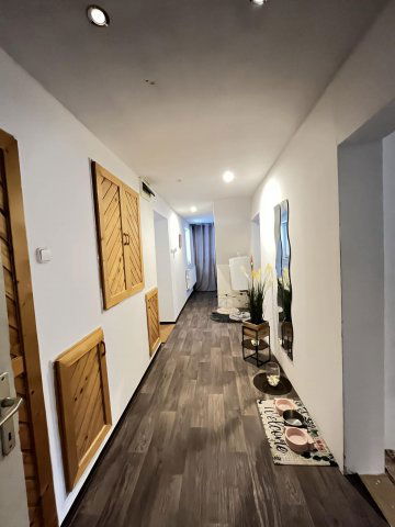 Eladó sorház, Pécsett 64.99 M Ft, 5 szobás