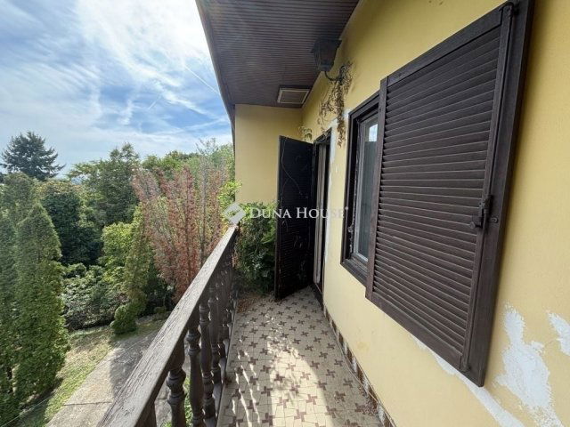 Eladó ikerház, Leányfaluban 78 M Ft, 3+1 szobás