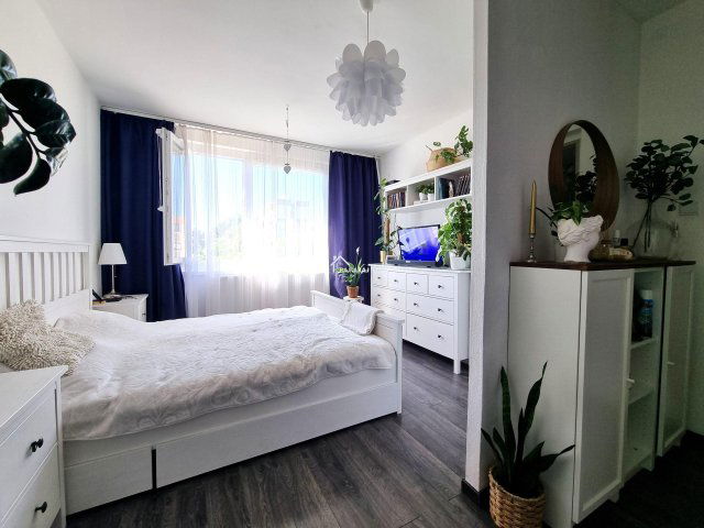 Eladó panellakás, Mosonmagyaróváron 42.99 M Ft, 2 szobás