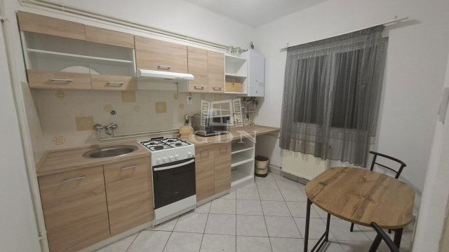 Kiadó téglalakás, albérlet, Balatonfűzfőn 150 E Ft / hó