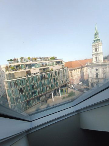 Eladó téglalakás, Budapesten, V. kerületben, Szervita téren