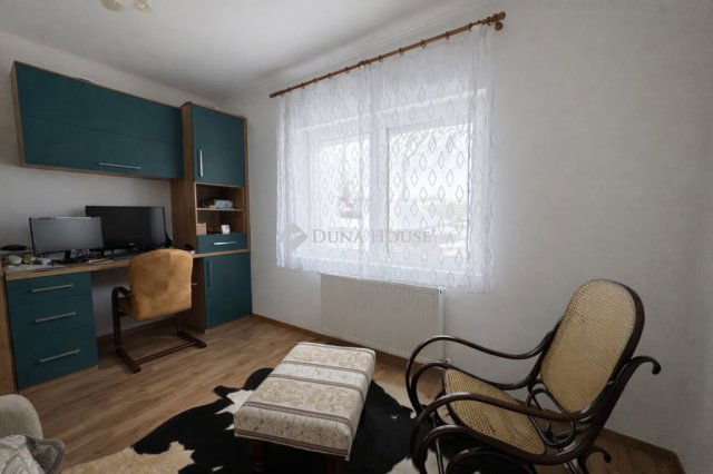 Eladó családi ház, Budapesten, XVIII. kerületben 194.9 M Ft