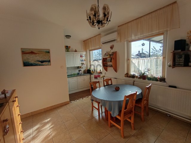 Eladó családi ház, Debrecenben 107 M Ft, 3 szobás