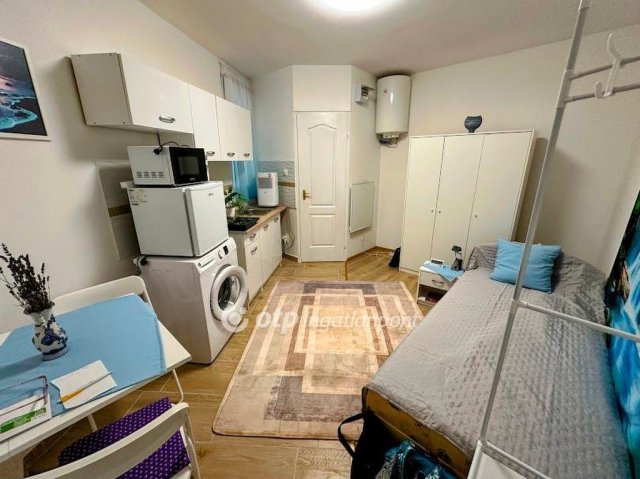 Eladó téglalakás, Budapesten, VIII. kerületben 19.9 M Ft