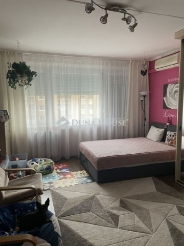Eladó panellakás, Budapesten, X. kerületben 69 M Ft, 2 szobás
