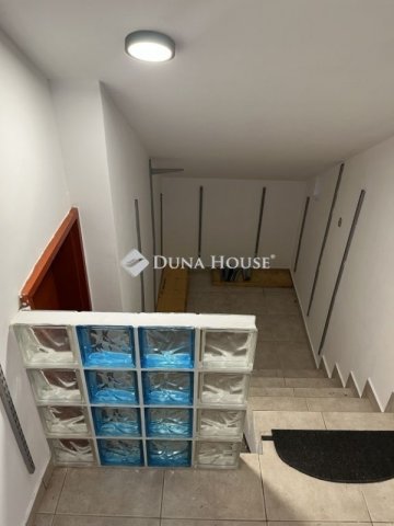 Eladó családi ház, Budapesten, XXI. kerületben 189 M Ft