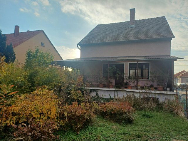 Eladó családi ház, Szombathelyen 69.5 M Ft, 5+1 szobás