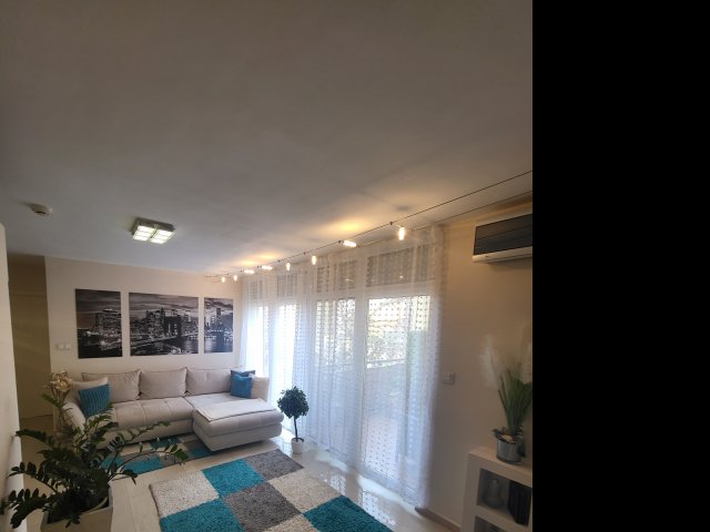 Eladó téglalakás, Szegeden 73.9 M Ft, 3 szobás