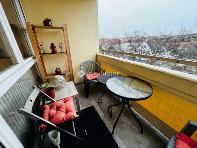 Eladó panellakás, Budapesten, XIV. kerületben 62.5 M Ft, 2 szobás