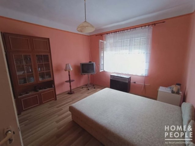 Eladó családi ház, Ásotthalmán 22.5 M Ft, 3 szobás