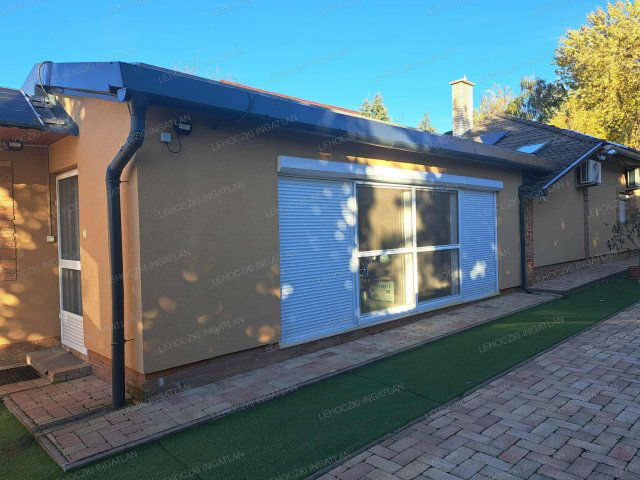 Eladó családi ház, Nyíregyházán 125 M Ft, 5 szobás