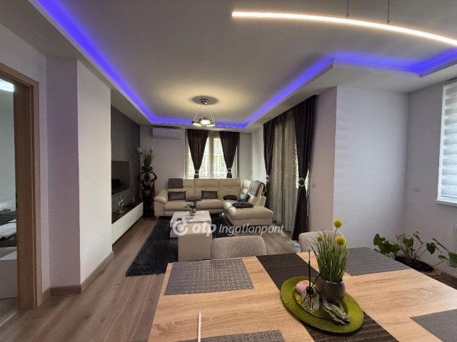 Eladó téglalakás, Budapesten, XIII. kerületben 250.5 M Ft