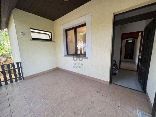 Eladó családi ház, Budapesten, II. kerületben 225 M Ft, 5 szobás