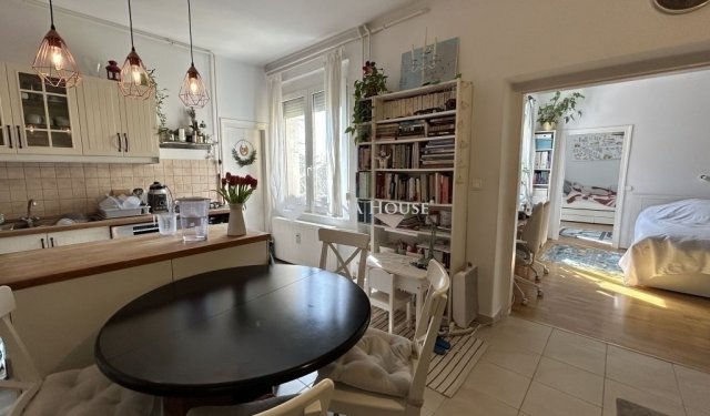 Eladó téglalakás, Budapesten, XIV. kerületben 92.5 M Ft