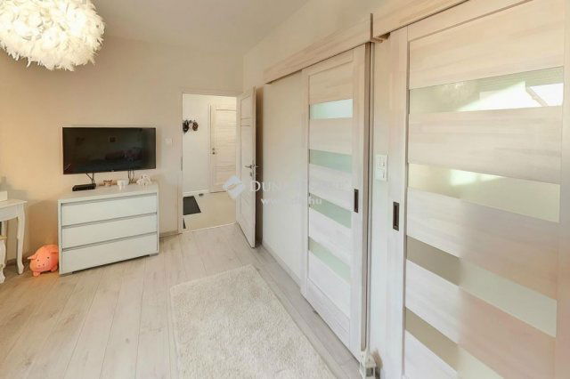 Eladó családi ház, Kecskeméten 103.9 M Ft, 4 szobás