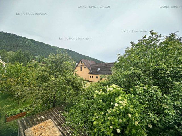 Eladó családi ház, Pilisborosjenőn 188 M Ft, 8 szobás
