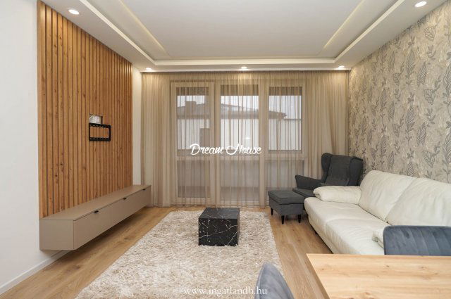 Kiadó téglalakás, albérlet, Nyíregyházán 230 E Ft / hó