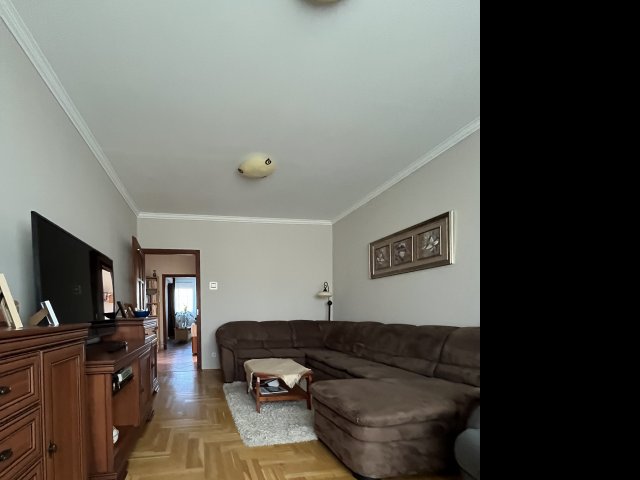 Eladó panellakás, Debrecenben 66.9 M Ft, 2+1 szobás