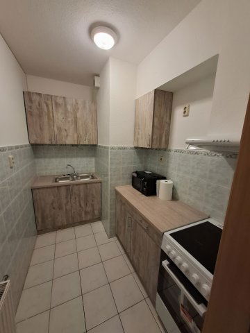 Kiadó téglalakás, albérlet, Hajdúszoboszlón, József Attila utcában