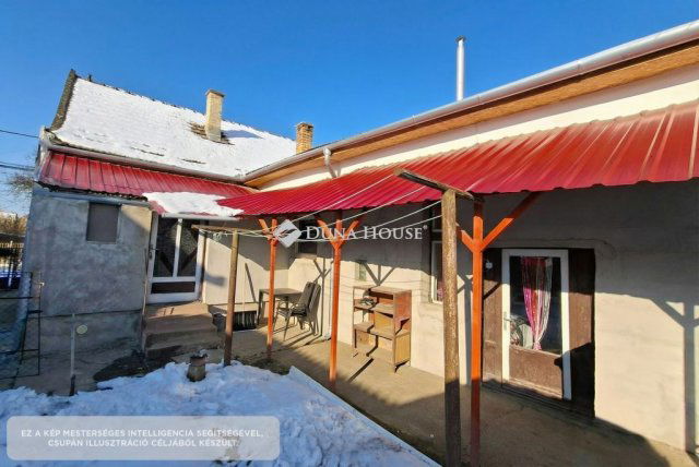 Eladó családi ház, Dombóváron, Táncsics Mihály utcában