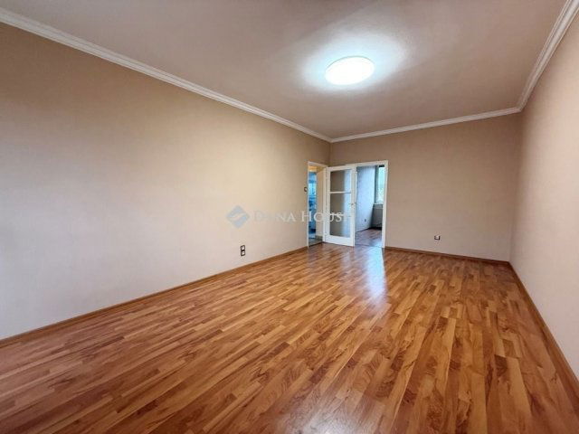 Eladó téglalakás, Budapesten, X. kerületben 66 M Ft, 2 szobás