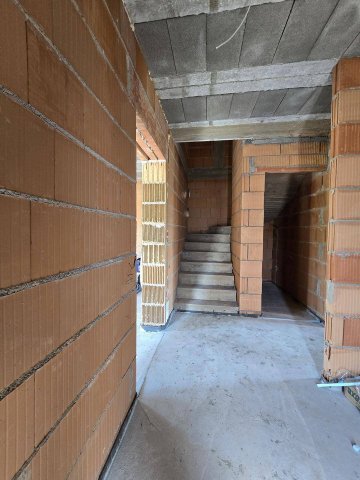 Eladó családi ház, Pécsett 149.9 M Ft, 4 szobás