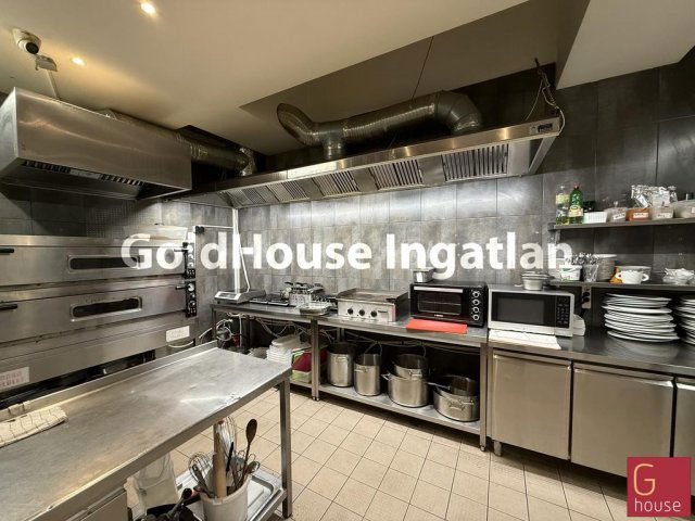 Kiadó üzlethelyiség, Budapesten, II. kerületben 3880 E Ft / hó