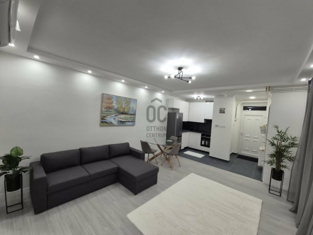 Eladó téglalakás, Pécsett 52.5 M Ft, 2 szobás