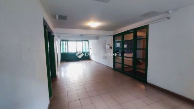 Eladó panellakás, Budapesten, IV. kerületben 82 M Ft, 3 szobás