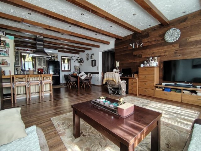 Eladó családi ház, Nagypálin 125 M Ft, 4 szobás