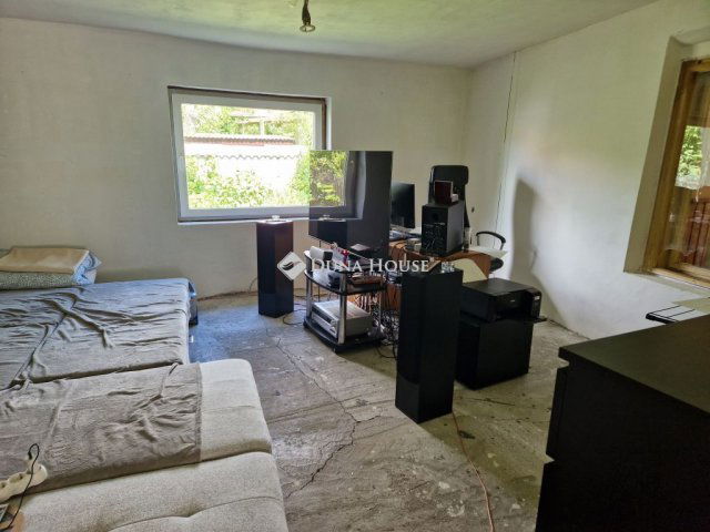 Eladó családi ház, Monoron 38 M Ft, 3 szobás