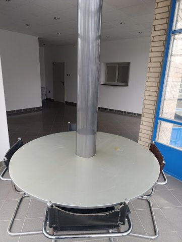 Kiadó iroda, Budapesten, XVIII. kerületben, Gyöngyvirág utcában